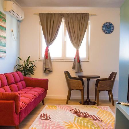 Bright Apartment Close To City Center Tiranë Eksteriør bilde